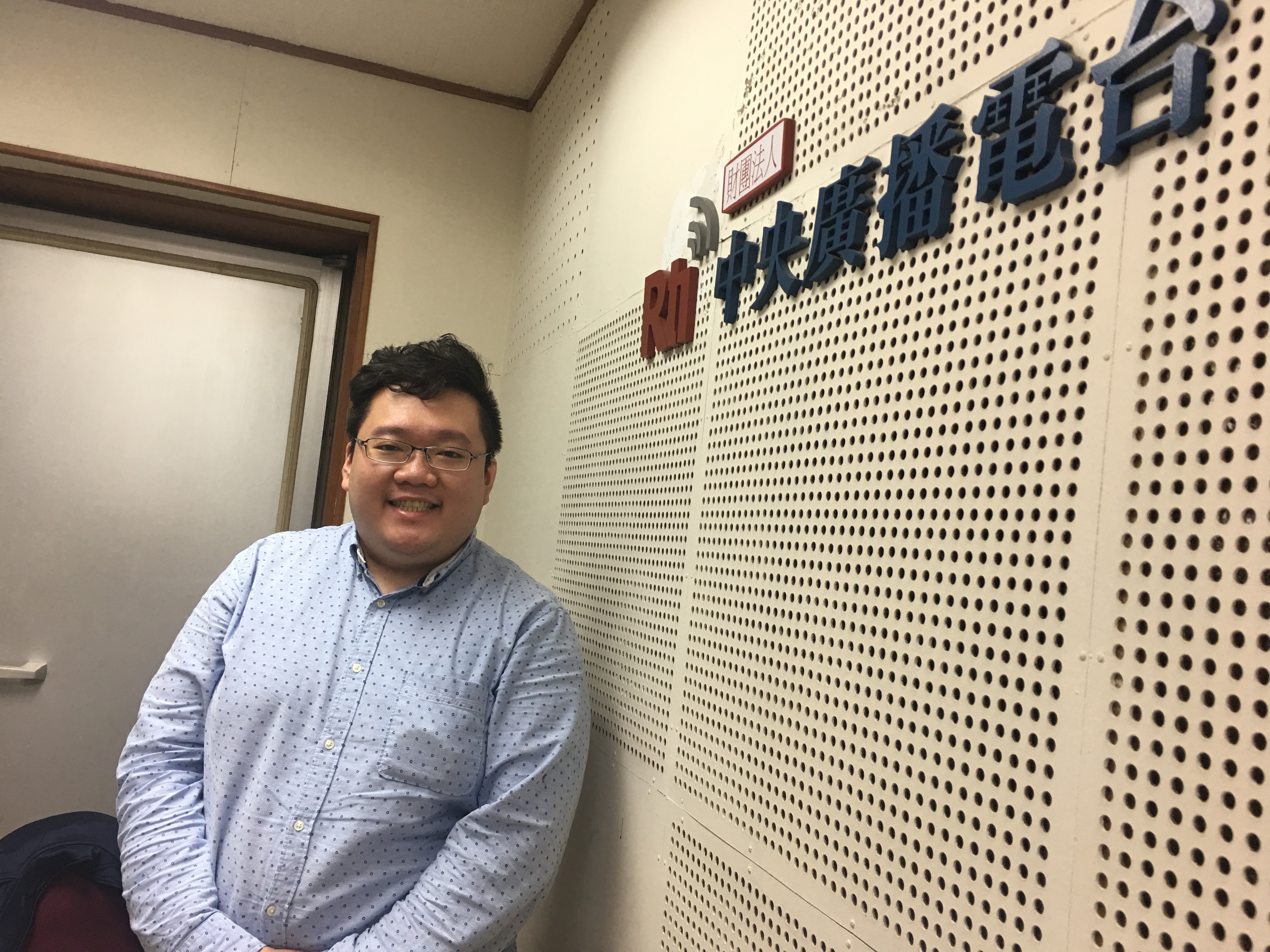 因中美貿易關係台商如何克服困境 --訪理財達人 陳飛龍
