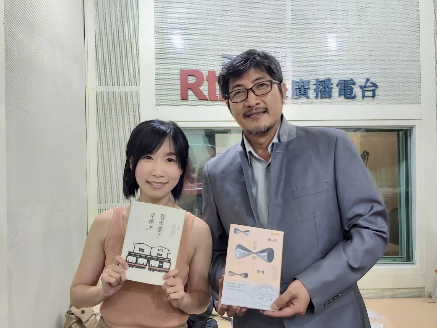 被醫學院耽誤的作家／吳妮民