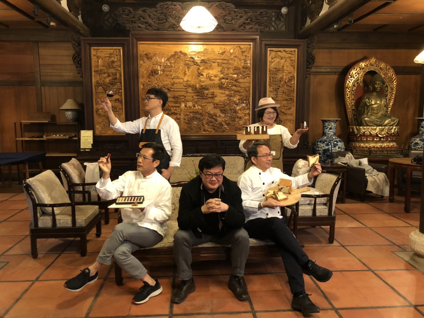 The One變身大地編輯者 打造 食藝共好體驗