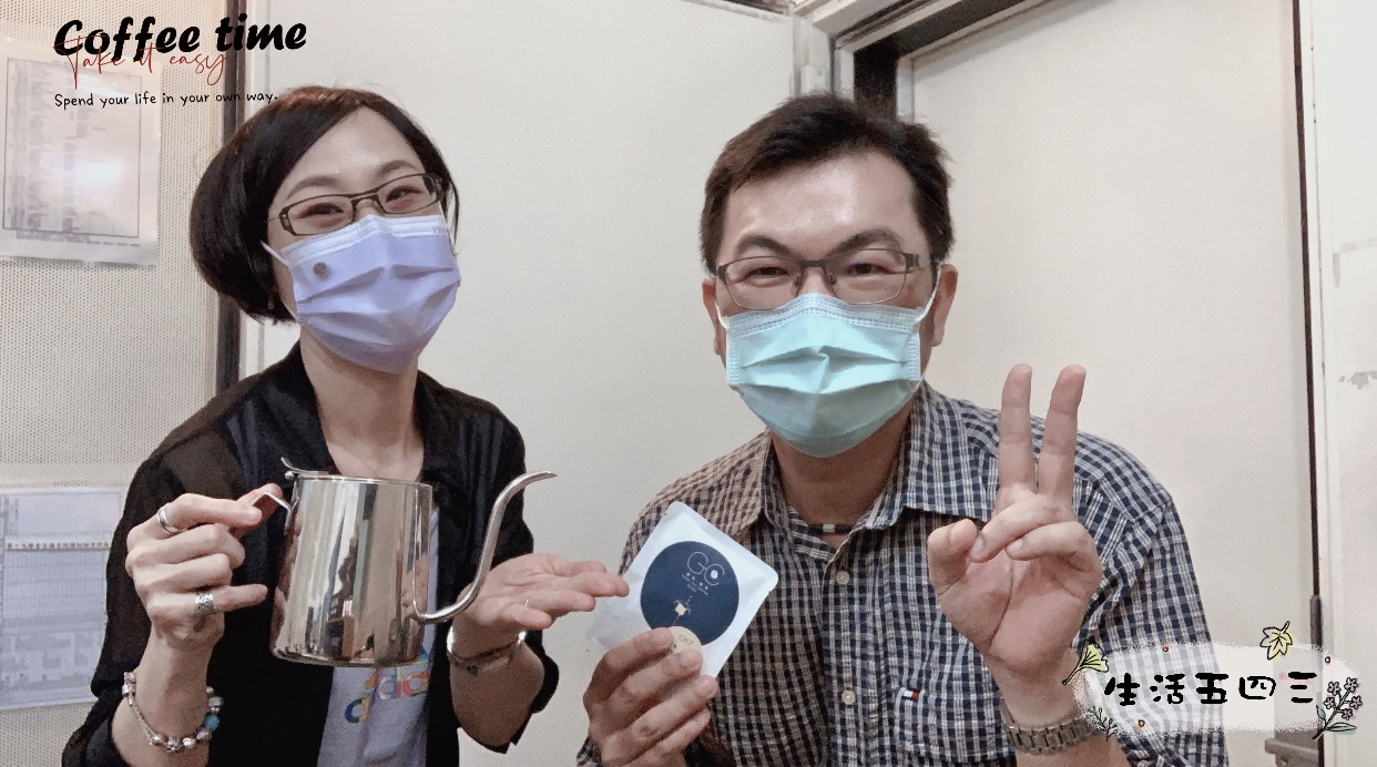 「開咖啡館」背後，理性?感性?