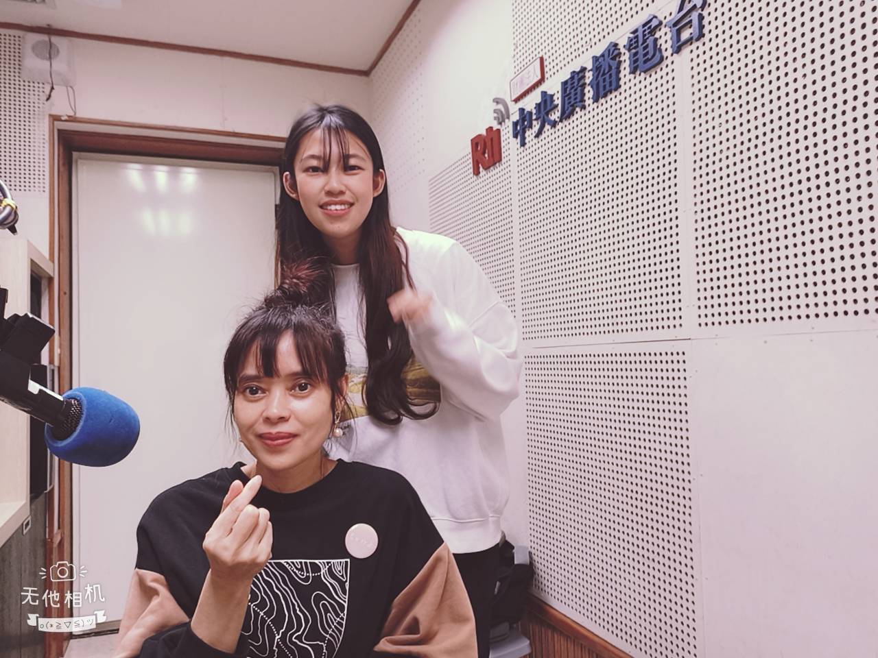 母以女為師，兩人同走文學路！