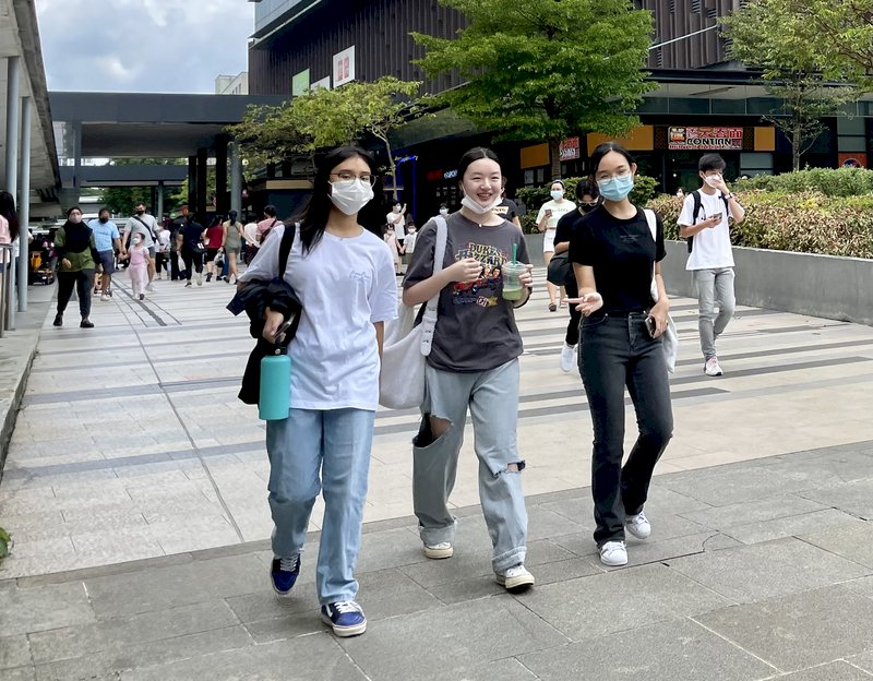 「與病毒共存」的意義與管控