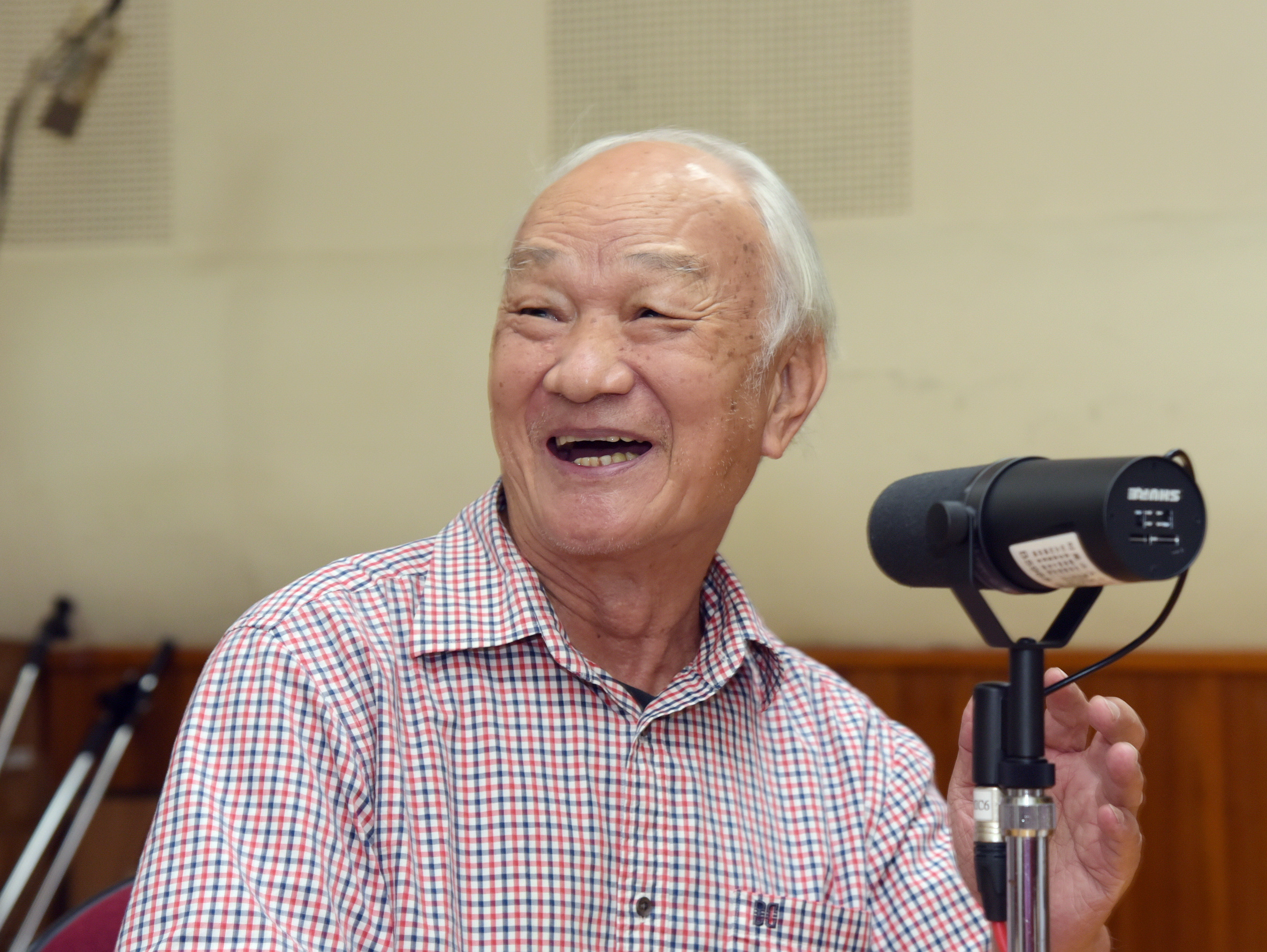 吳晟 他還年輕...