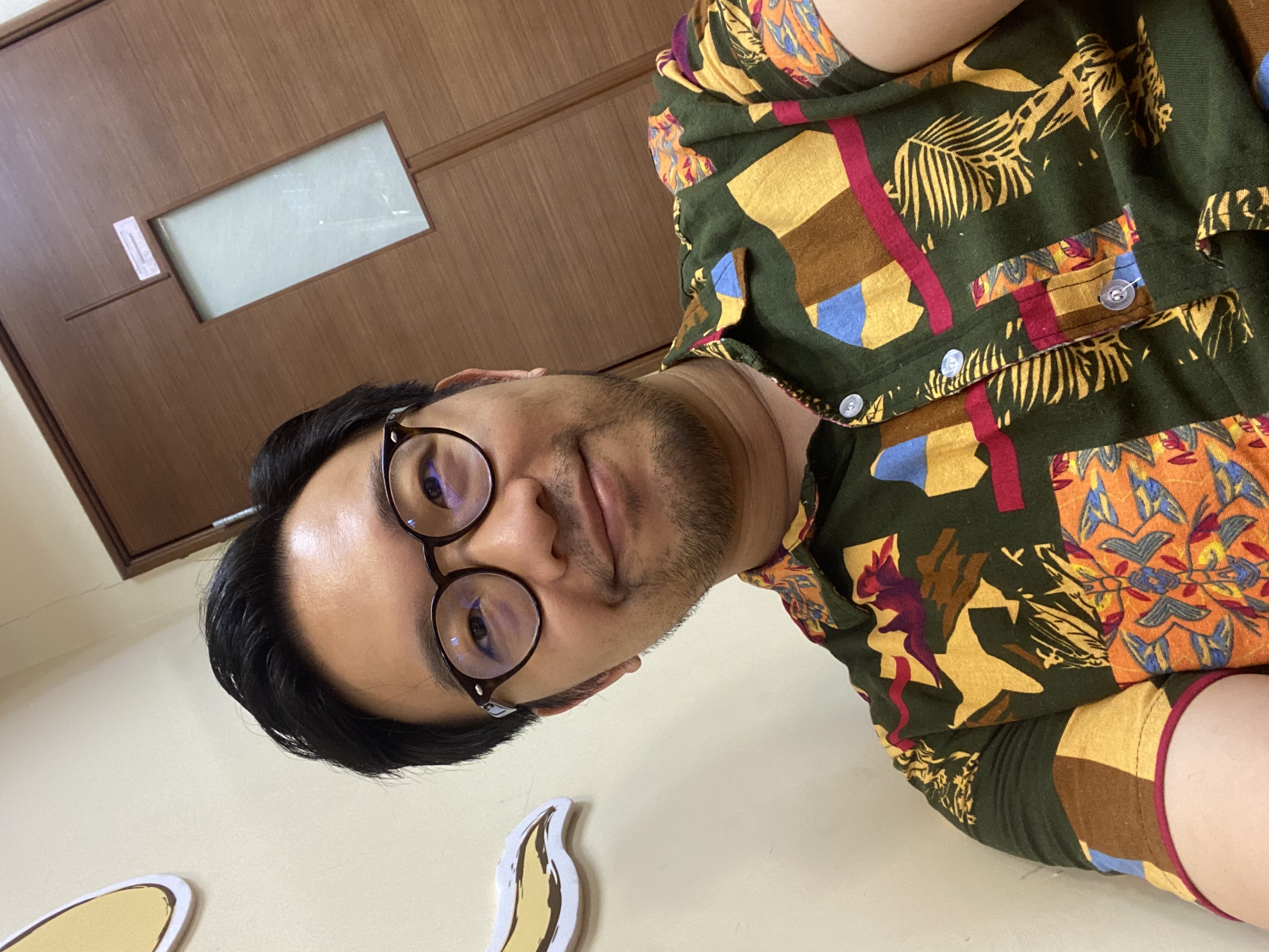 客語聲優、主持、教學樣樣來，徐淳耕帶你登上表演藝術的繽紛舞台