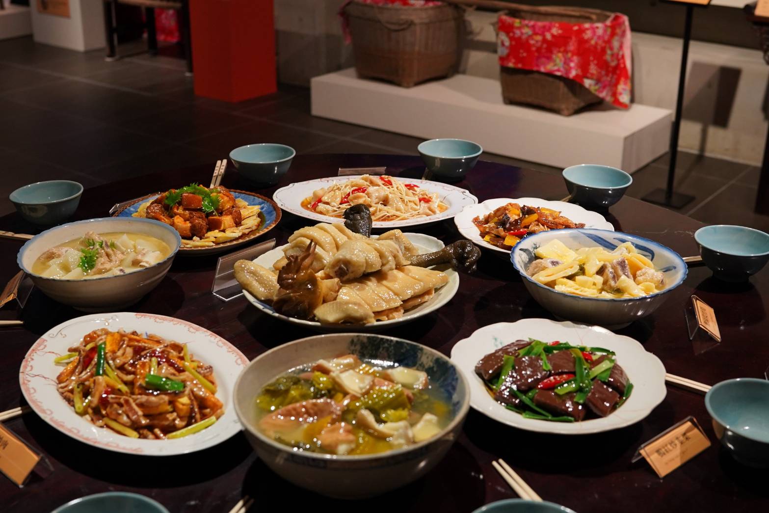 實踐綠色生活的客家飲食文化，四炆四炒食當地吃當季