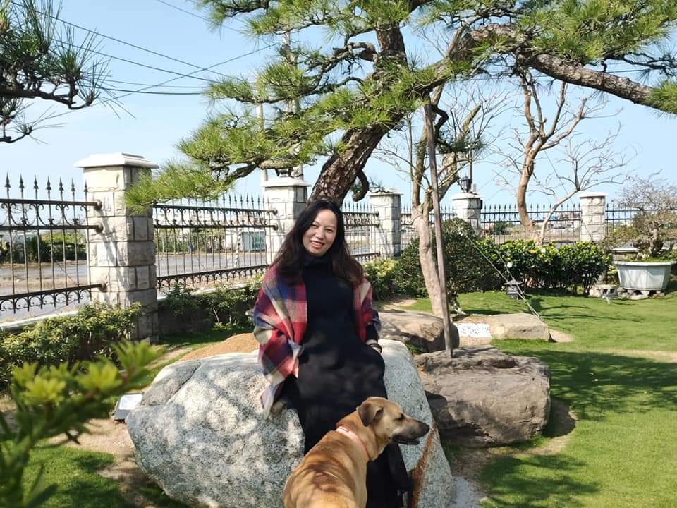 黃騏蔓繼續努力前行，用心栽培其女兒準備接班