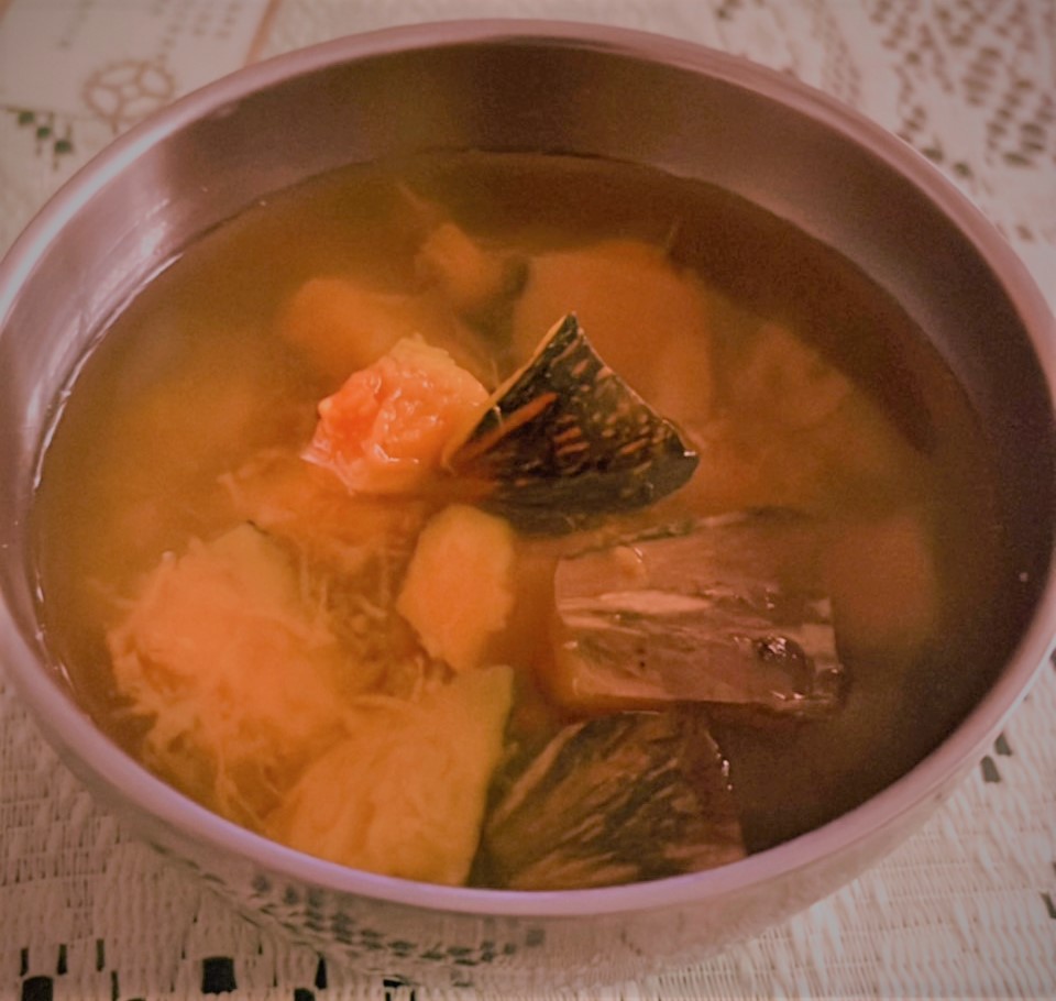 天氣熱聊聊客家消暑良方，聽聽京戲也不錯