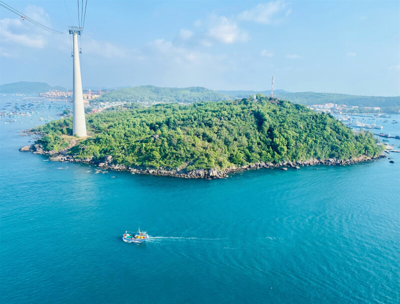 還原年代旅遊富國島丟包旅客始末