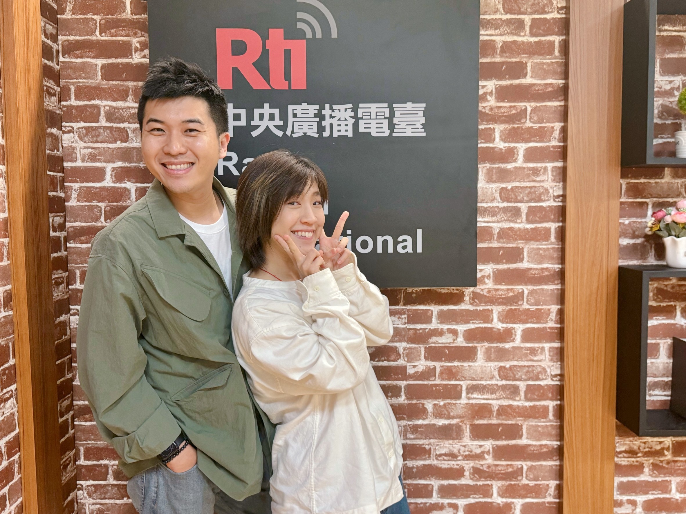歌手那一課：乘著無人光影的遠行，聽見歌聲裡的漫漫天光