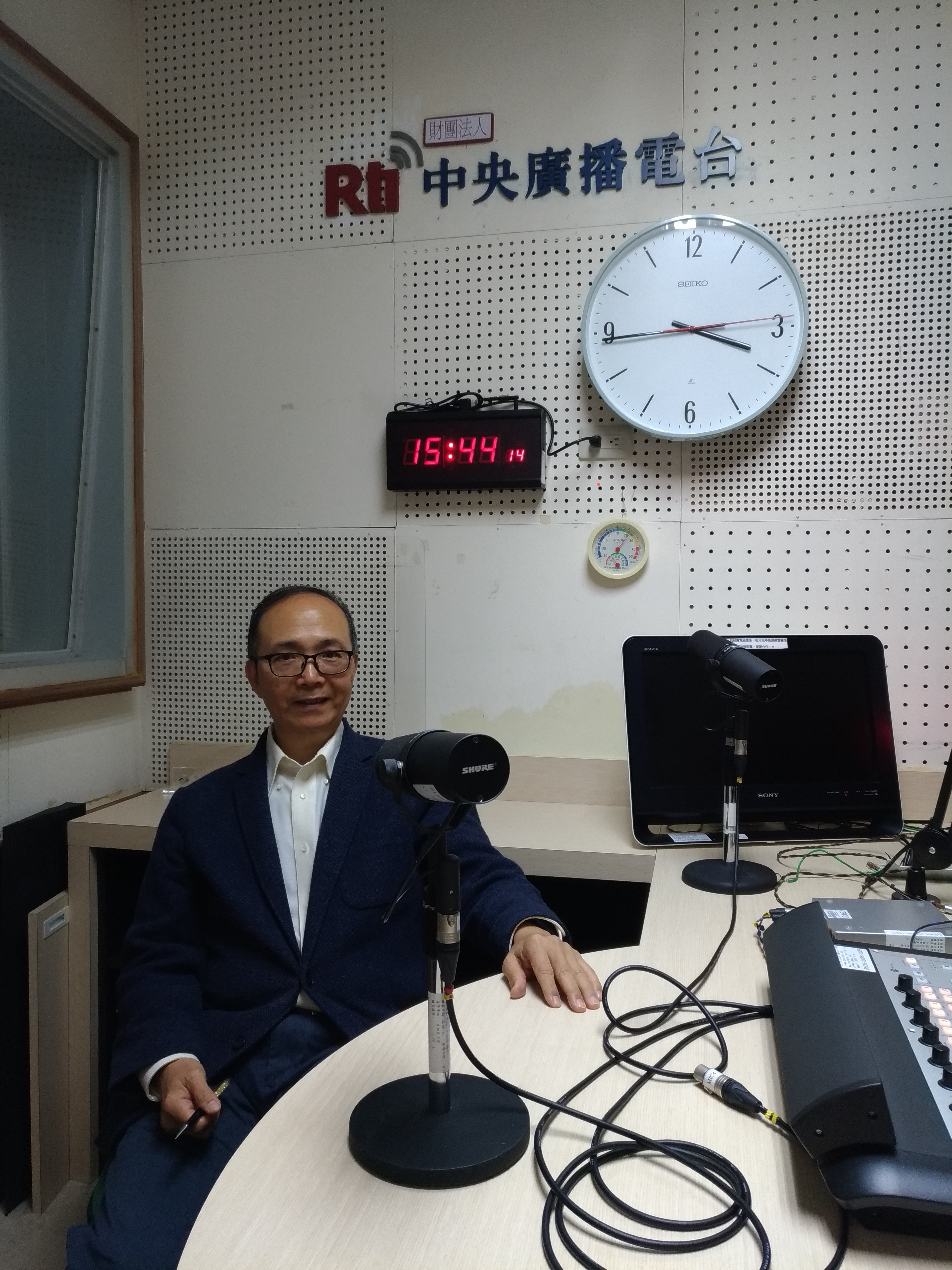 劉晉立多元學習豐富人生