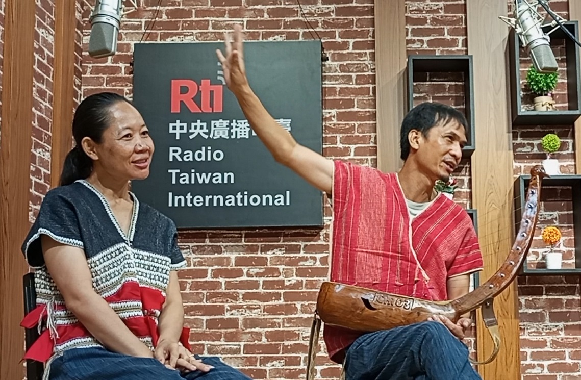 瓶中稿(華、粵)