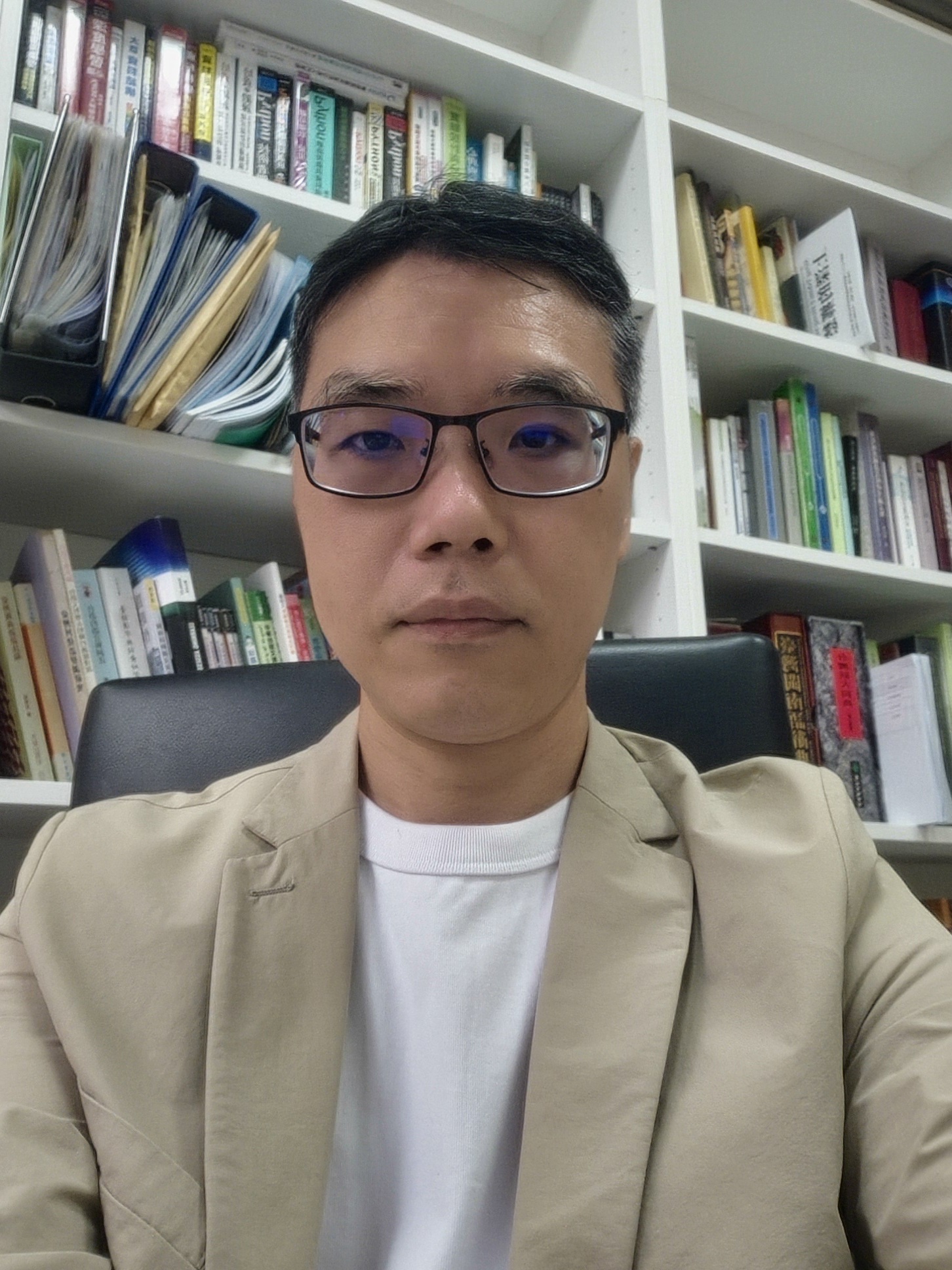 有料無料共下坐尞