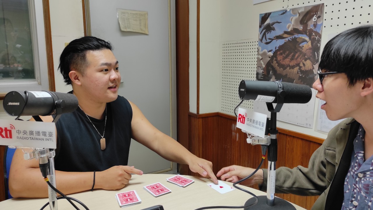 杜奇用魔術創造自己的魔法人生