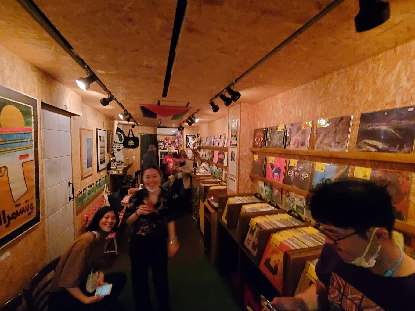 美國人在高圓寺：一個文化體的移居 American in Koenji: the relocation of a cultural gem