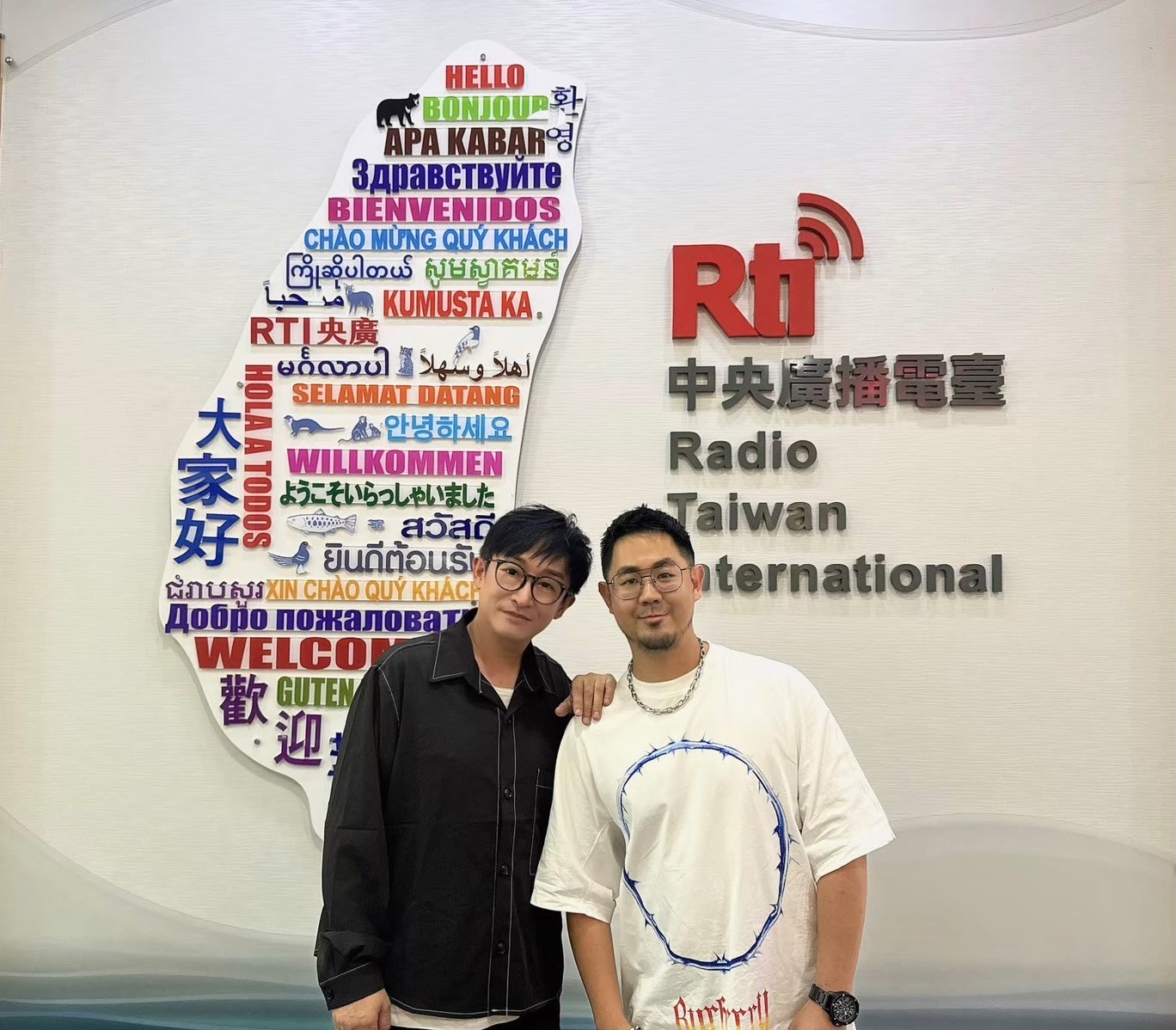 在傳統與現代的血液中，重新認識與定義自己的客家血統。