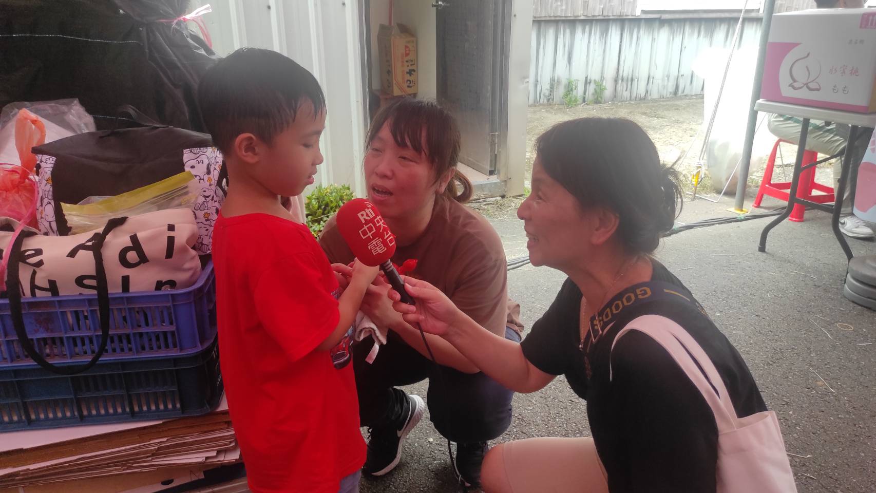 泰雅媳婦客家妹楊幸腕，和部落族人成立養老文化生態發展協會守護家園