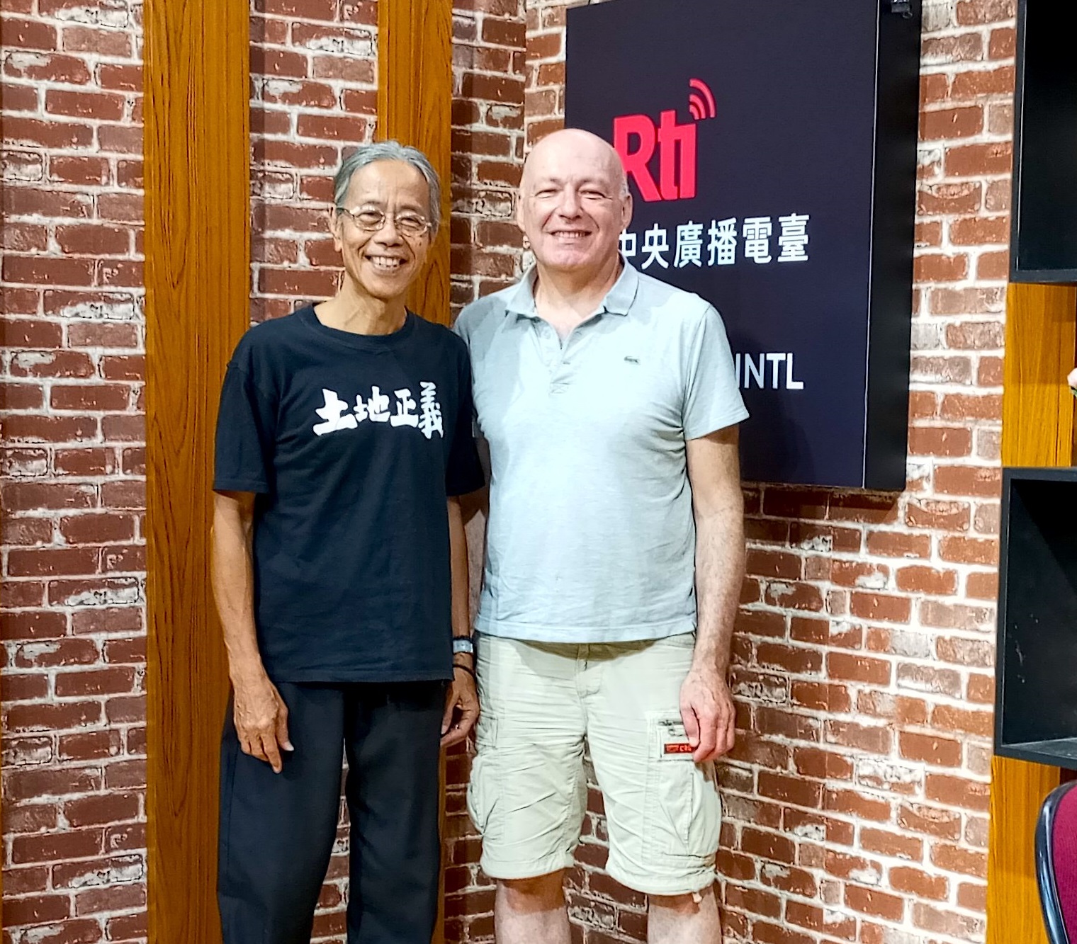 生命志工：一位國際特赦組織前研究員的港台回憶：皮亞．羅拔專訪  Life convictions: Pierre Robert Interview - the remembrance of Hong Kong and Taiwan by an Amnesty International Researcher