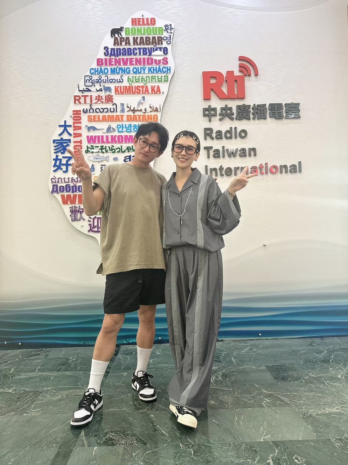 人生中許多的巧合成為幸運，而這些幸運也成就了多元又有不同面向的Queen