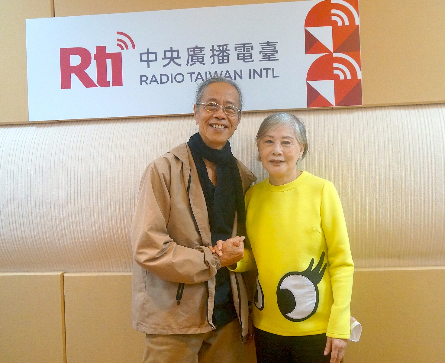 台灣心，香港情：一位前輩藝人的當下感懷 – 白冰Auntie專訪