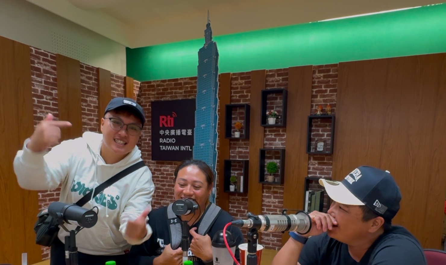 臺灣夜市Taiwan Yes