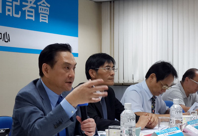 專題報導
