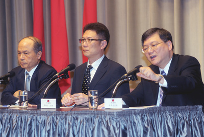 專題報導