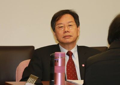 專題報導