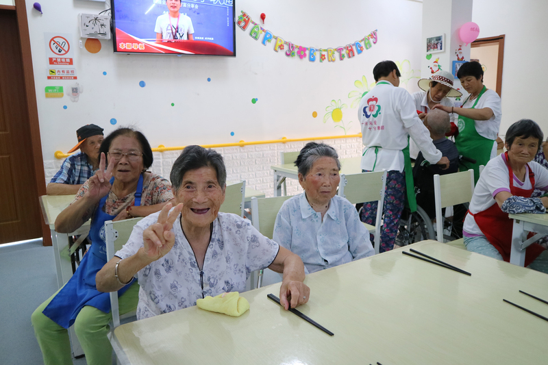 台北-上海：陸在地養老、85度C遭陸抵制、谷歌重返中國