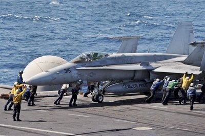 美航艦布希號爆疫情 海軍拒透露確診人數