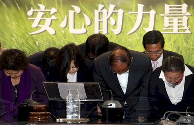 中台灣翻轉 藍應改革 綠勿自滿