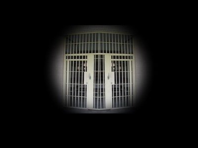 鐵窗散微光：協助海外受刑人 點亮新人生