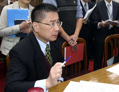 政院調整發言系統 齊一口徑拼施政