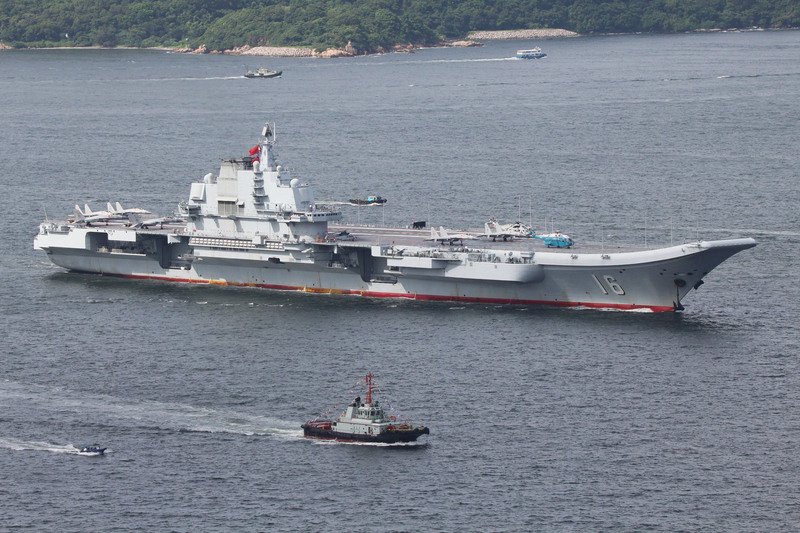 傳遼寧艦與台反潛直升機有接觸 海軍駁斥