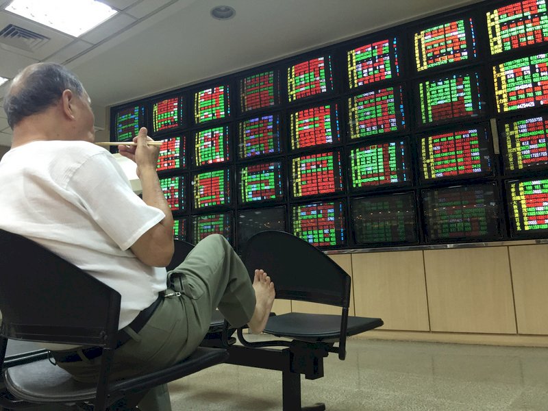 台股收盤下跌44點