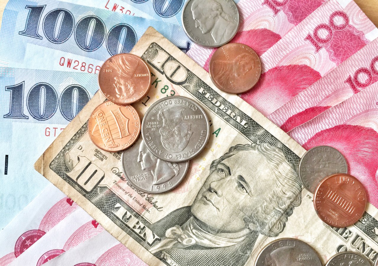 新台幣升4.9分收30.370元