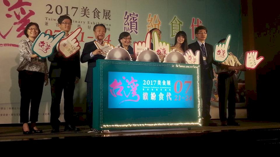 台灣美食展破800攤 主廚教你剩食料理