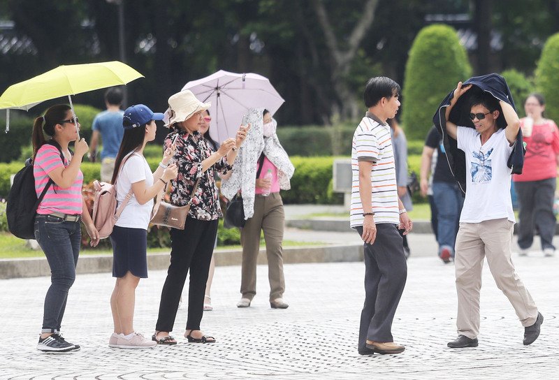 高溫難耐 全台用電創歷年次高紀錄