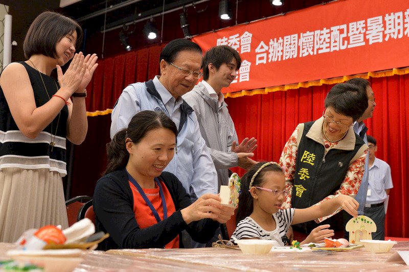 關懷陸配 張小月：擬放寬親屬來台探親規範