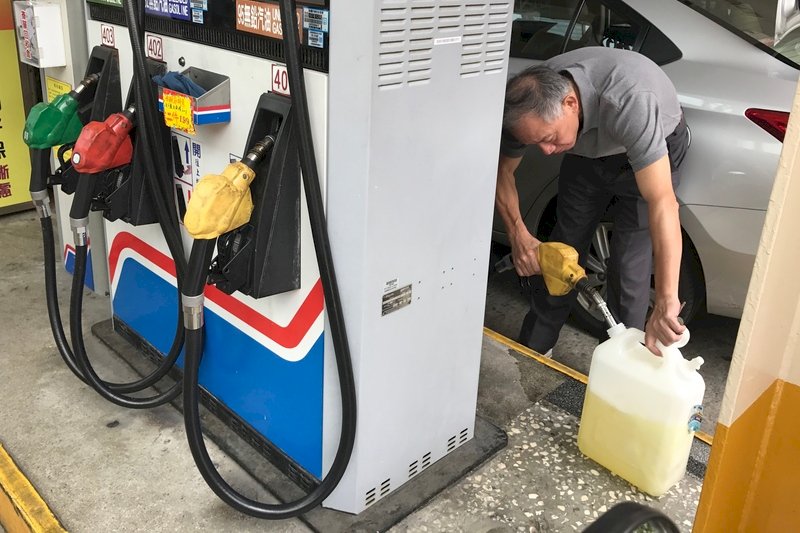 中油：汽油本週價不變  柴油每公升漲2角