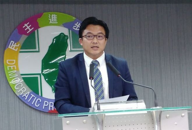 促前瞻預算過關 蔡總統要求黨公職多說明