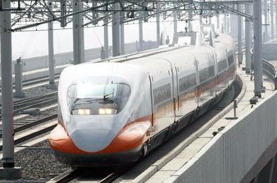 高鐵北上首班車擬提前 環署初審通過