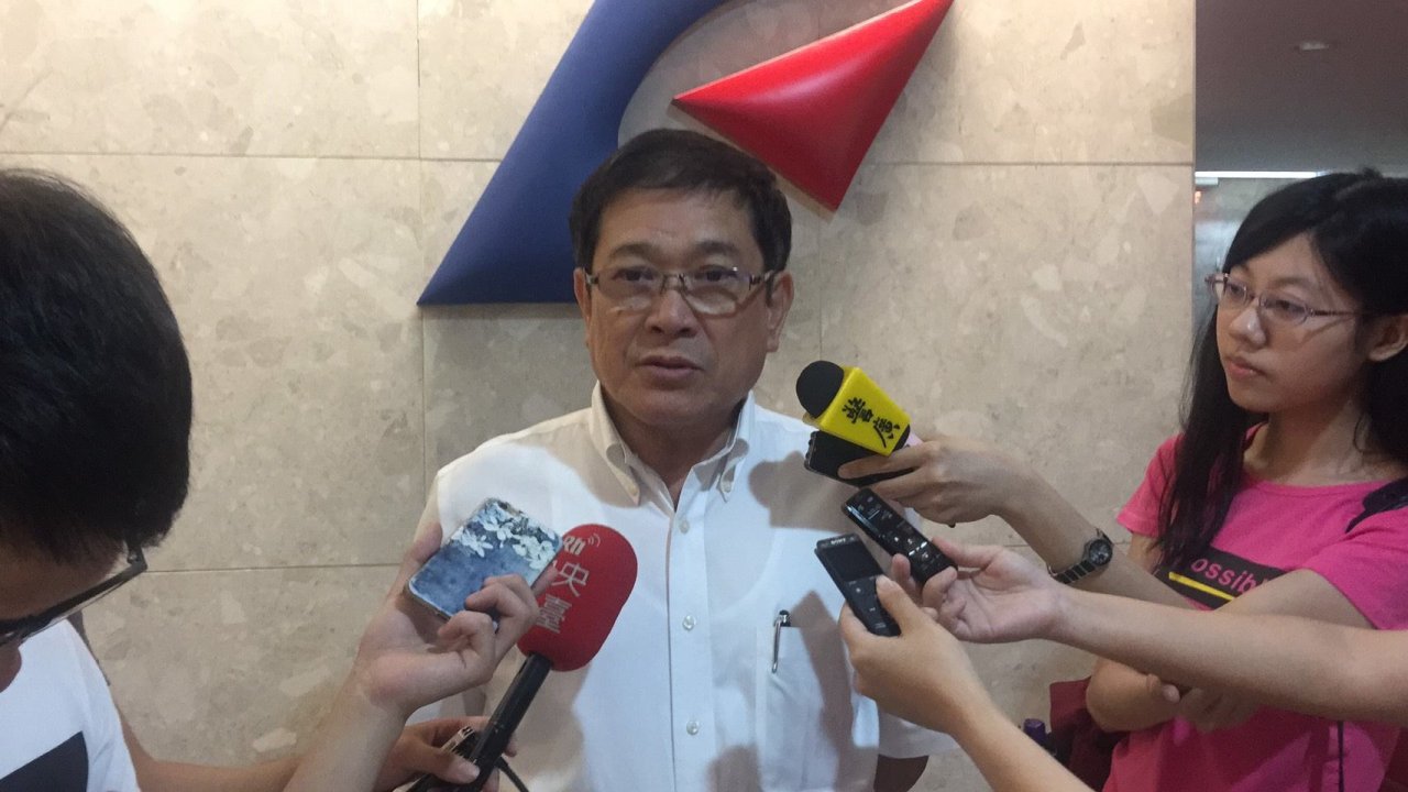和平電廠輸電塔修復 限電危機緩解