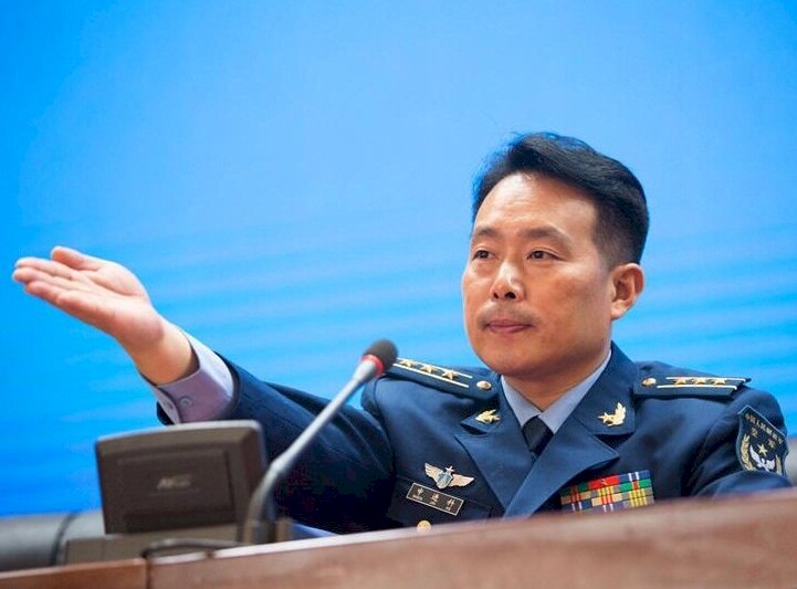 轟6闖台識別區 共軍：要常飛多飛