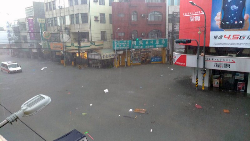 屏東3小時強降雨釀災 葉俊榮致電縣長
