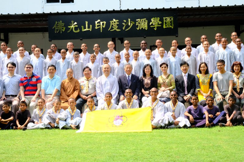 全球首支沙彌童軍 佛光山德里中心成立