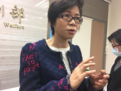 長照2.0 林全指示智慧科技解決人力短缺