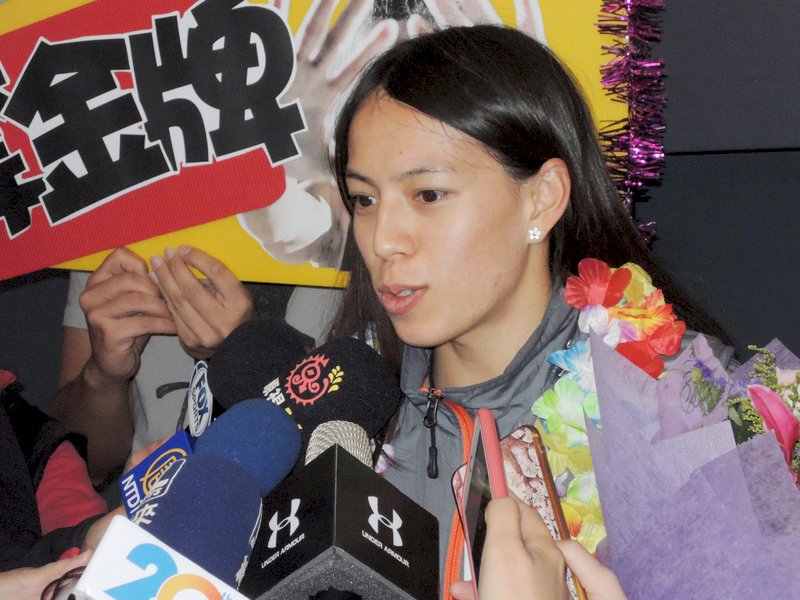 世大運舉重／許淑淨、郭婞淳 2金掛保險