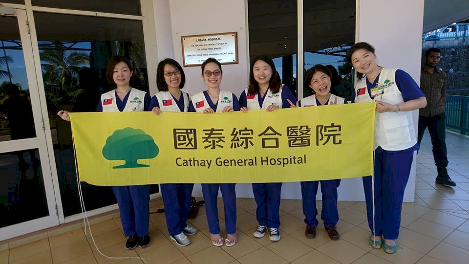 甲狀腺大如椰子 台醫療團赴斐濟解病苦