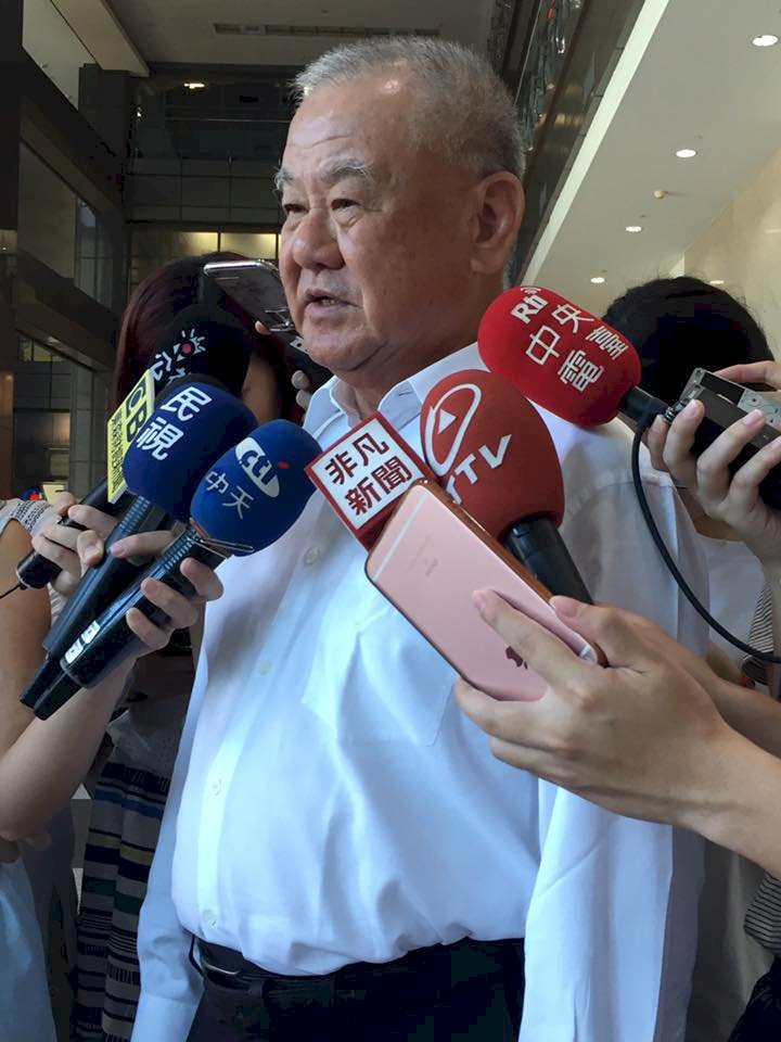 一例一休若修正 林伯豐：會全員調薪