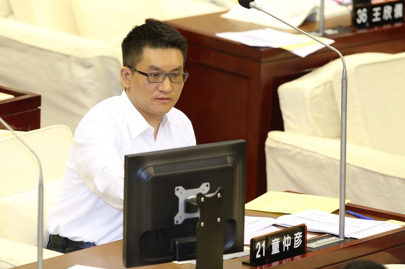 涉詐領助理費  北市議員童仲彥遭起訴